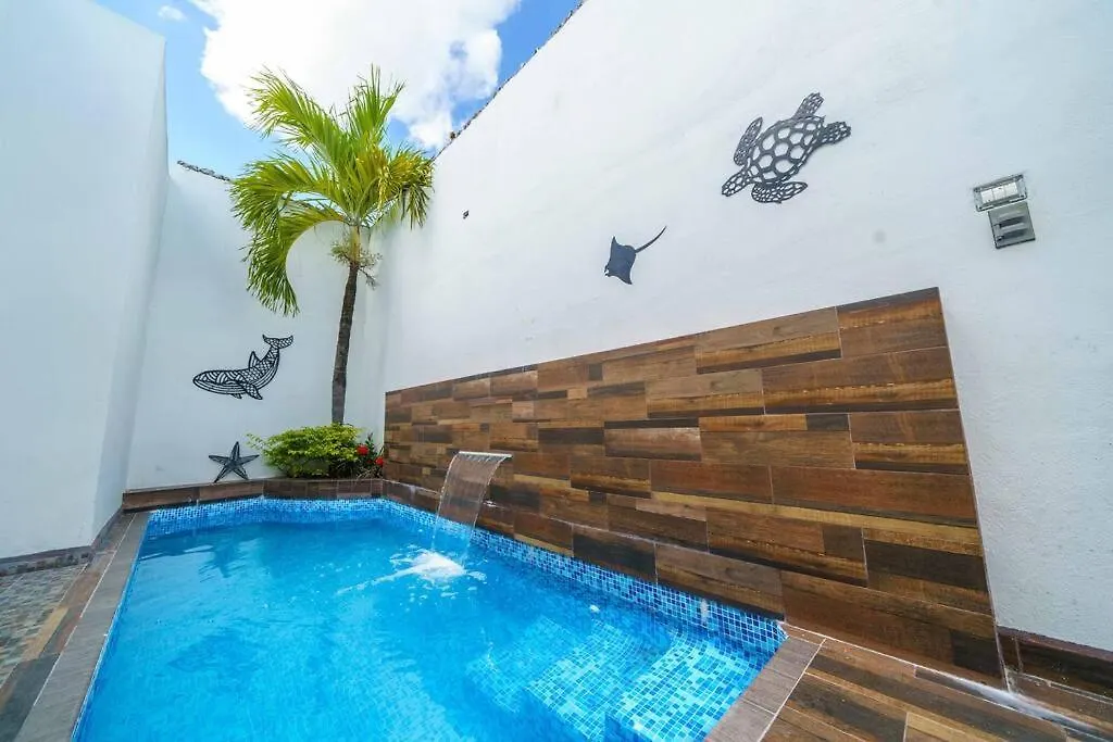 Casa Coral - 3Br Private Pool Prime Villa Cancun